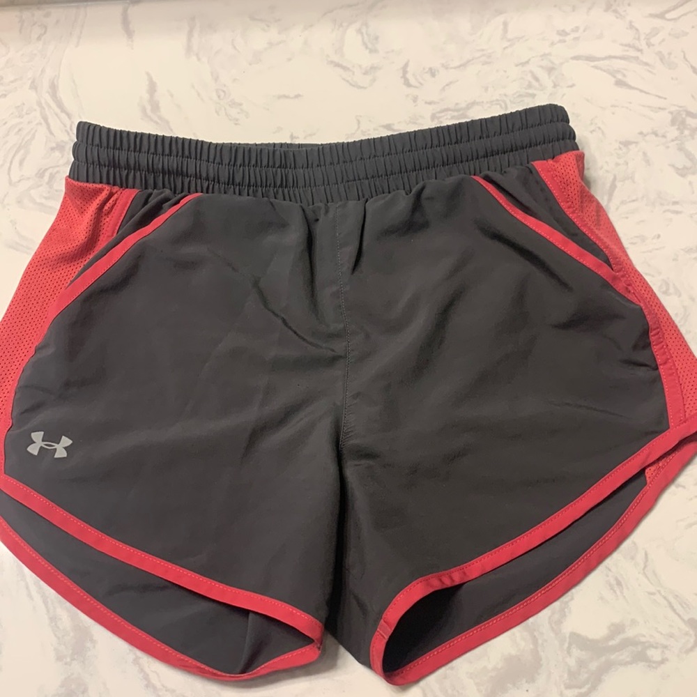 Cute under armor shorts! almost like new got tight.